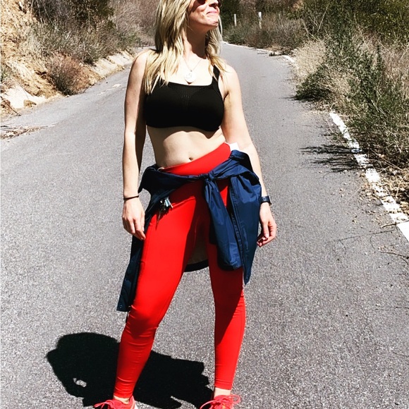 Meet your Posher, Whitney - Picture 3 of 3